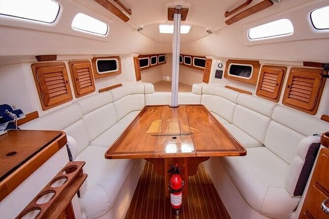 Sailing Experience in Mumbai on Mid Size Yacht - Setting out from the Gateway of India