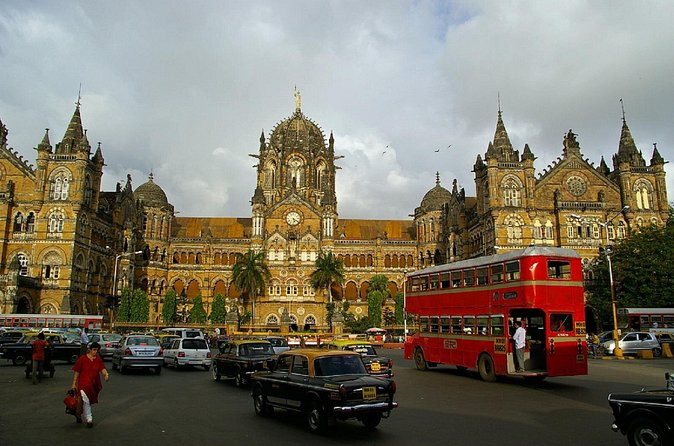 Sightseeing tour with Elephanta cave tour - Gandhi’s Mumbai at Mani Bhavan