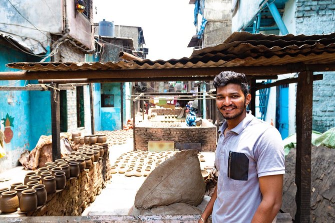 Small Group Tour of Dharavi Slum - Kumbharwada and the 15-minute pottery stop