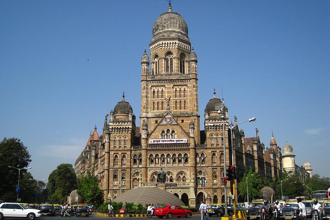 South Mumbai City with Kanheri Cave Tour in Private Vehicle - A private car helps on a long Mumbai route