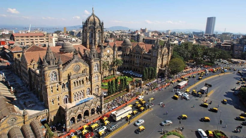 South Mumbai: Cultural Heritage Walking Tour - From the Yacht Club to Mumbai’s civic buildings