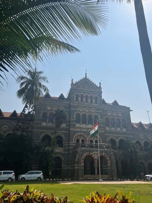 South Mumbai: Cultural Heritage Walking Tour - Starting beside the Gateway of India
