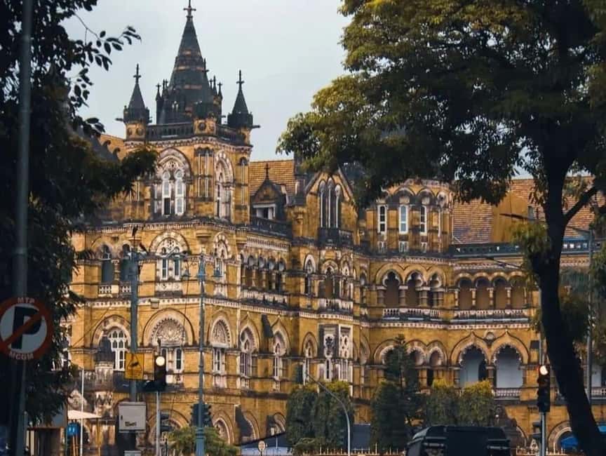 Stories of Mumbai: Heritage Walk with Hidden Tales - Reading the Taj Mahal Palace and colonial Colaba