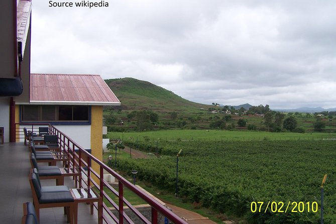 Sula Vineyards Day tour from either Mumbai OR Nashik - The 7 a.m. pickup and the long road to Nashik