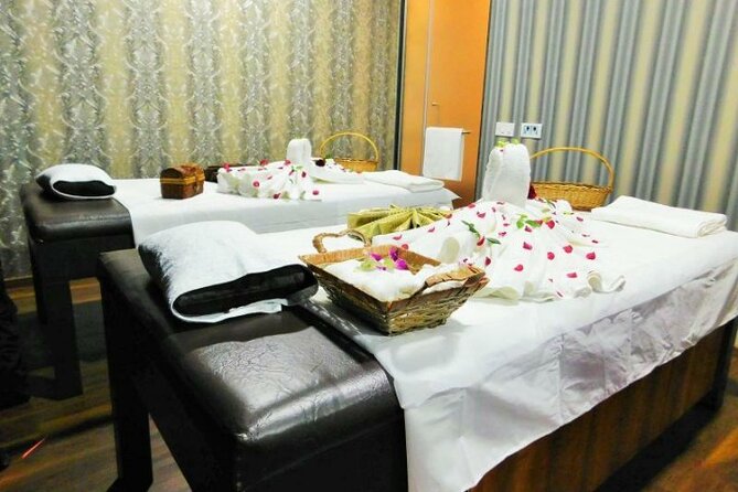 Swedish Massage in Thane with Steam - What the $29.75 Thane spa visit includes