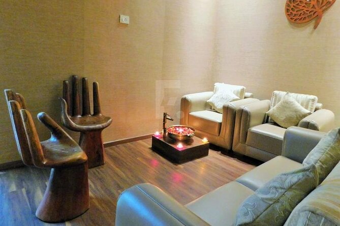 Swedish Massage in Thane with Steam - Arriving at White N Bright Spa in Vasant Vihar