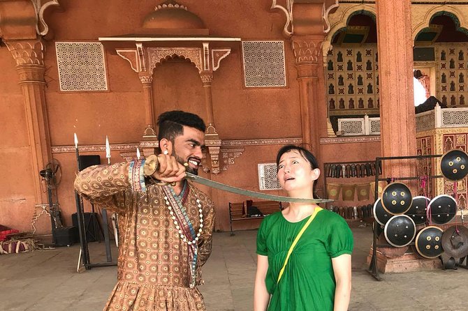 Unveiling Bollywood: Grand Tour of Iconic Real Sets & Their Story - Lunch, then a Bollywood-themed stage show